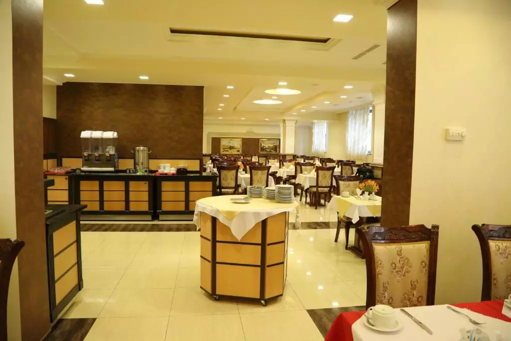 Royal Plaza by Stellar Hotels